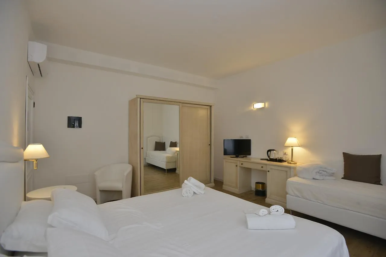 Arenosu Comfort Country Resort Fertilia 2*,  Italy